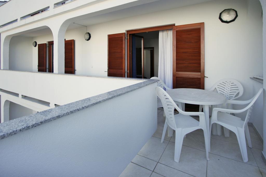 Apartments Ava Poreč Exteriör bild